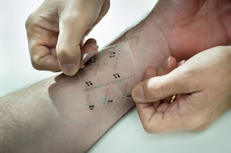  Researchers at the University of Warwick have worked with Coventry-based Medherant, a Warwick spinout company, to produce and patent the World's first ever ibuprofen patch delivering the drug directly through skin to exactly where it is needed at a consistent dose rate. 